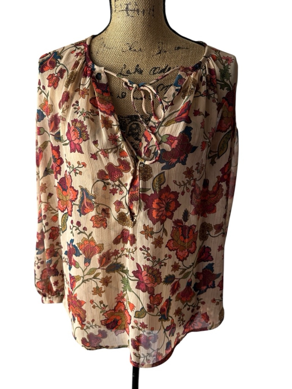 Vici Colorful Floral Boho Blouse
Size Small